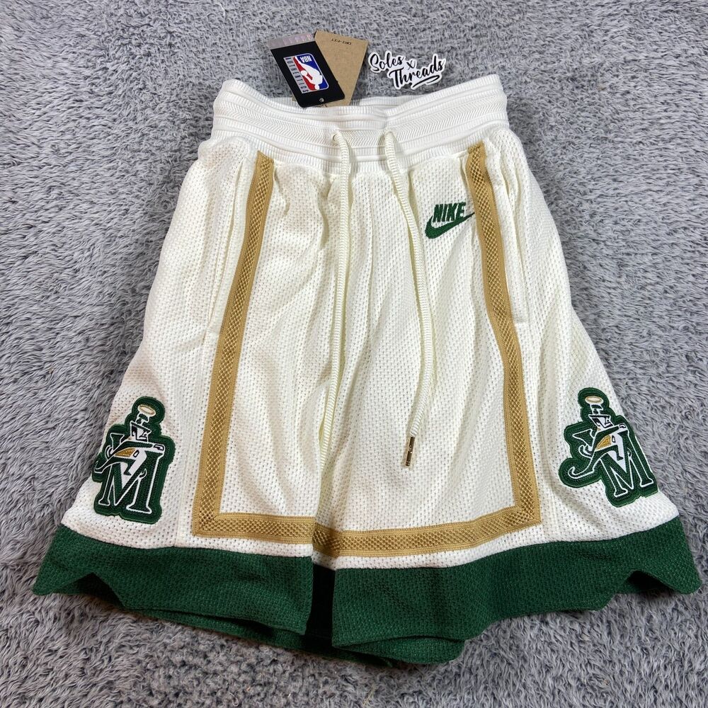 Nike LeBron James St. Vincent St. Mary’s Reserve Basketball Shorts Size 2XL Men